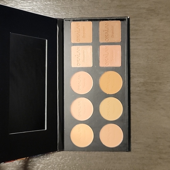 2 FOR $20. Okalan "Makeup Matte" Face Palette - Picture 3 of 3